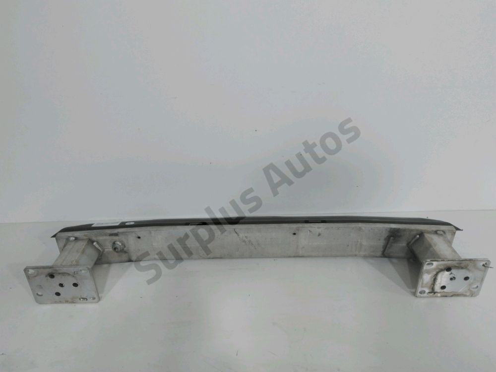 Renfort pare-choc avant