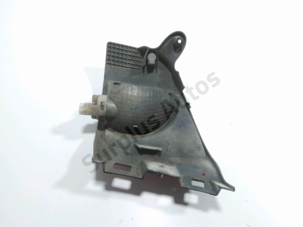 Feu de brouillard arrière gauche