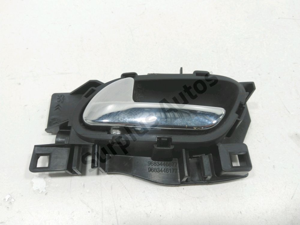 Poignée intérieure porte arrière gauche