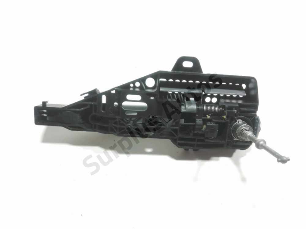 Poignée extérieure avant gauche