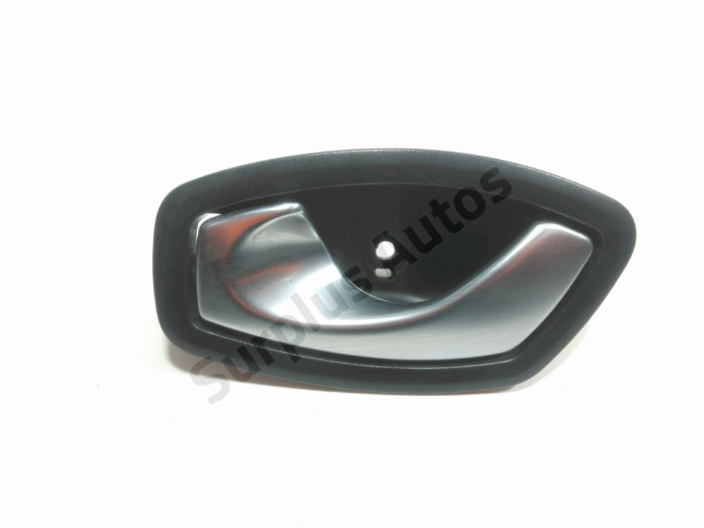 Poignée intérieure porte avant gauche