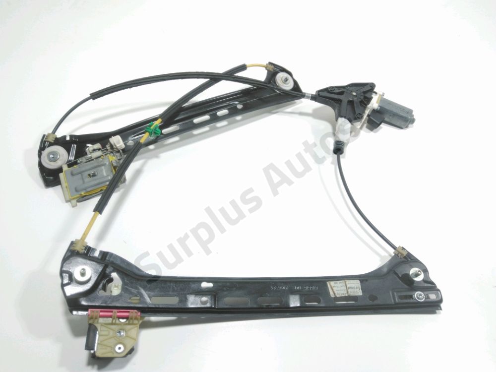 Lève-vitre électrique avant droit