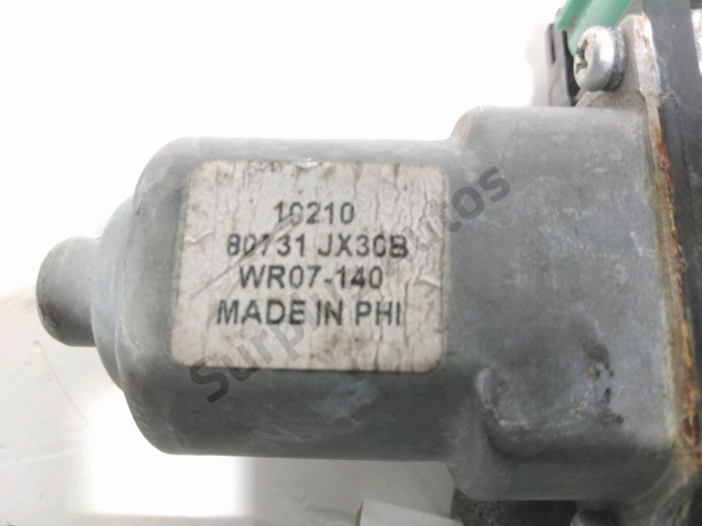 Lève-vitre électrique avant gauche