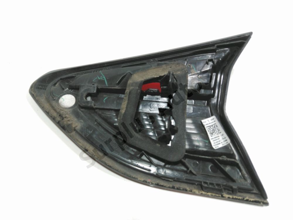 Feu arrière intérieur gauche