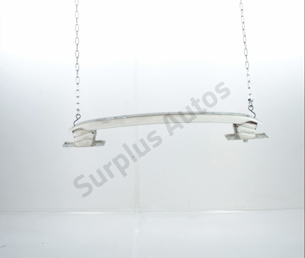 Renfort pare-choc arrière