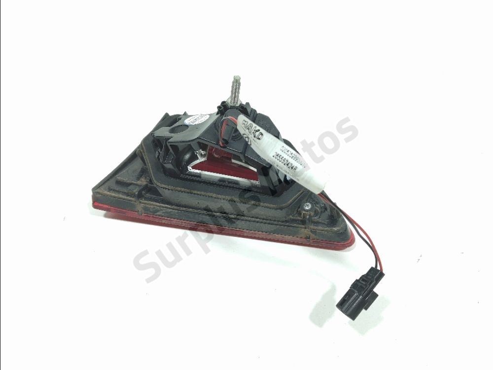 Feu arrière intérieur gauche