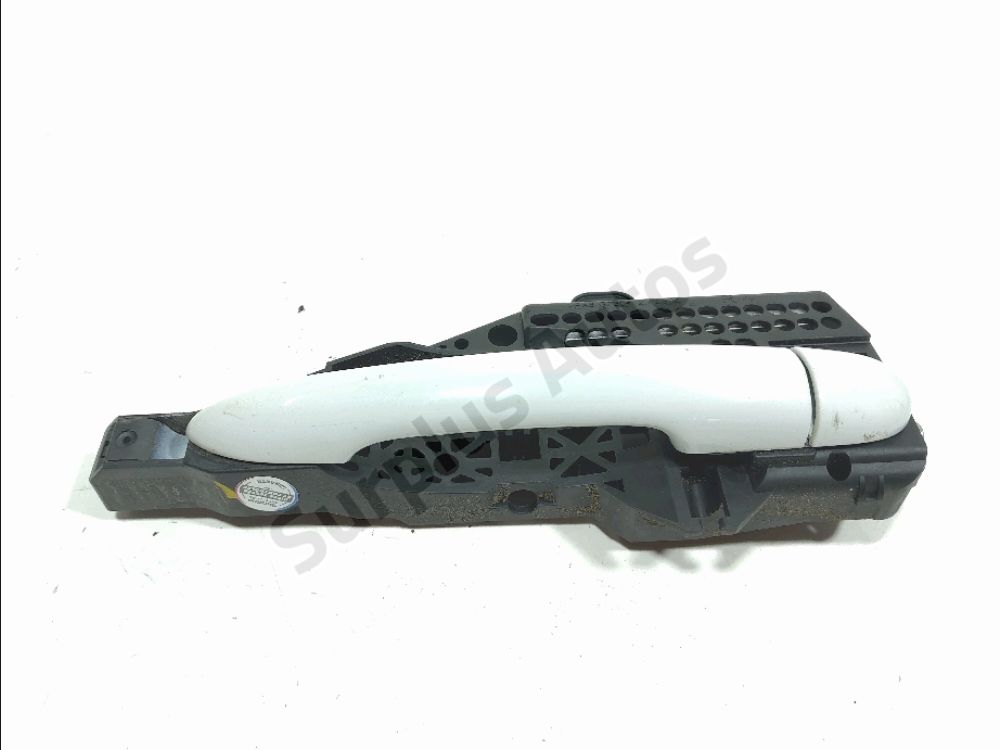 Poignée extérieure avant droite