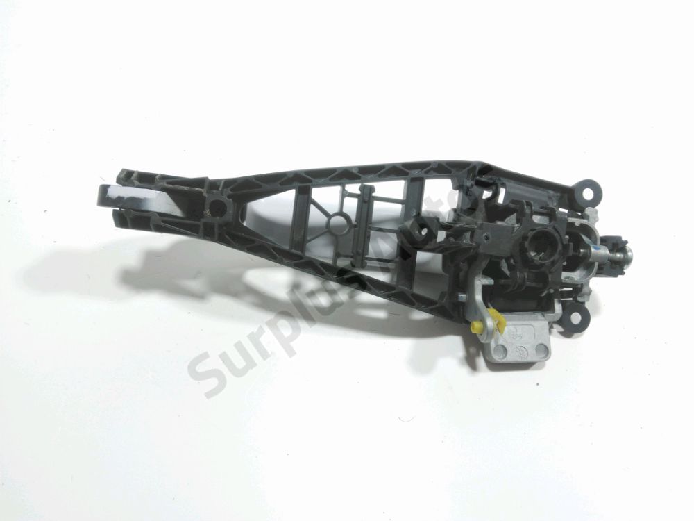 Poignée extérieure avant gauche