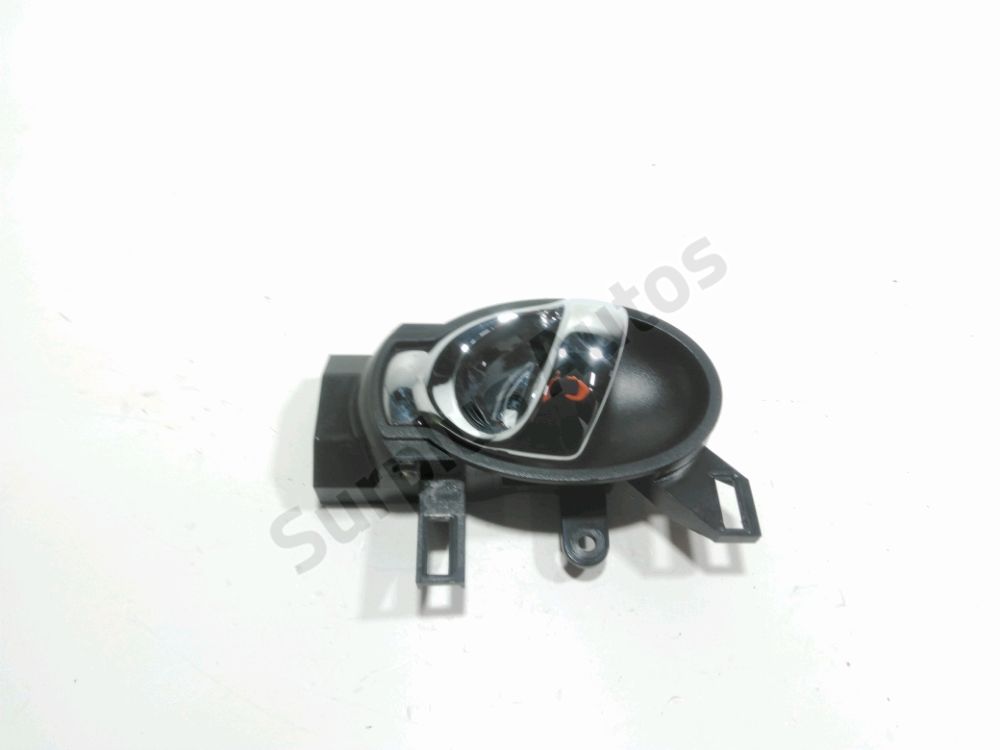 Poignée intérieure porte avant gauche