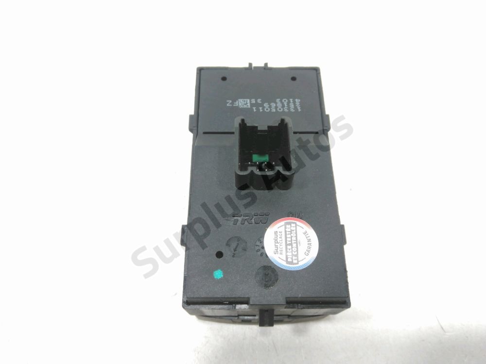 Commande lève-vitre avant gauche