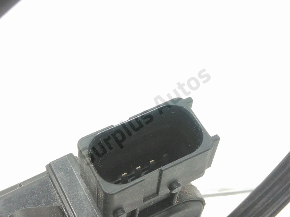 Serrure de porte arrière gauche