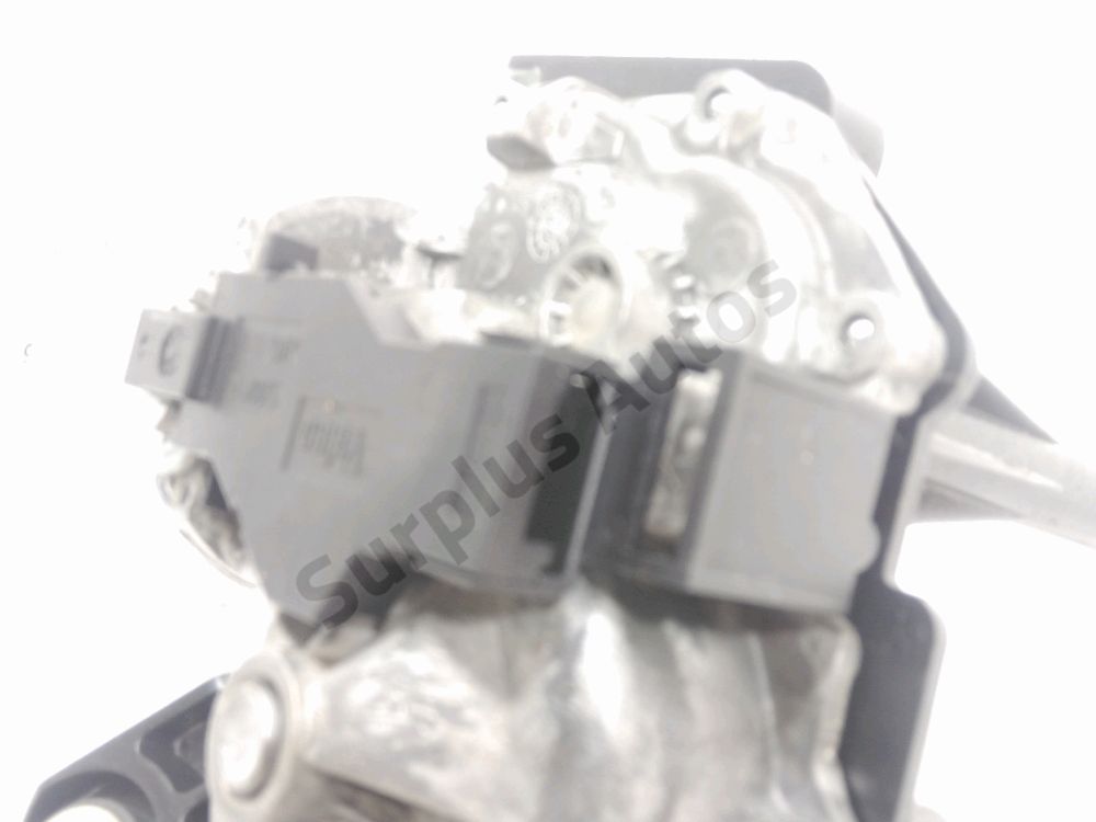 Moteur d'essuie glace arrière