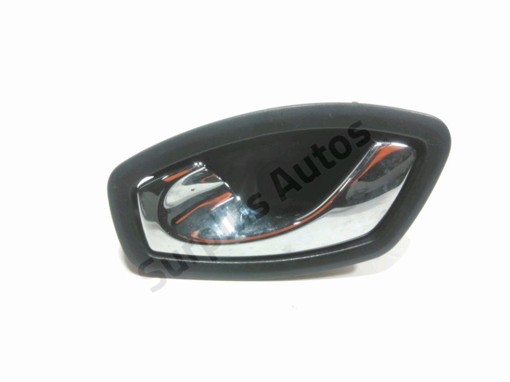 Poignée intérieure porte avant gauche