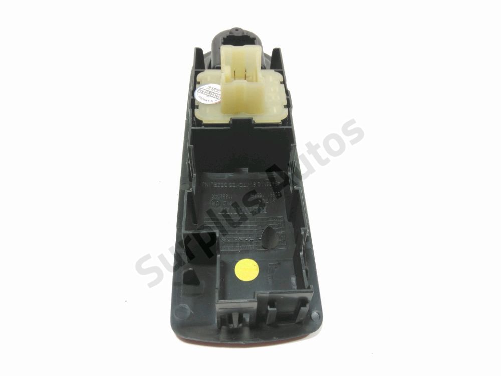 Commande lève-vitre avant gauche