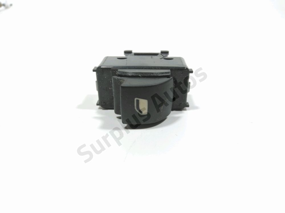 Commande lève-vitre avant droit