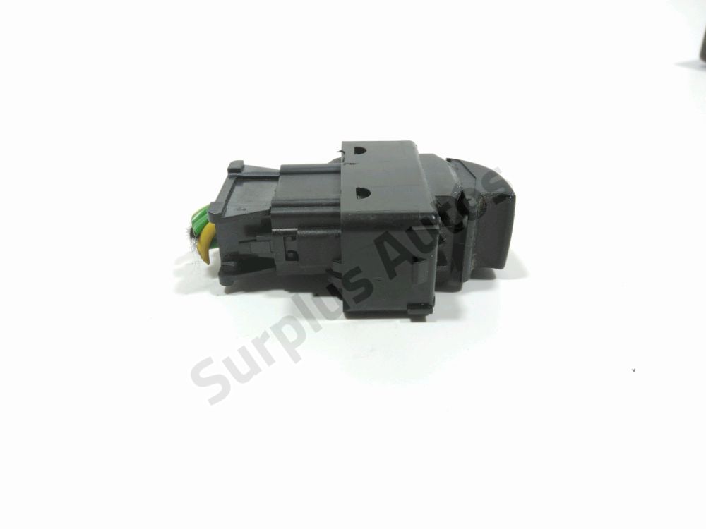 Commande lève-vitre avant droit