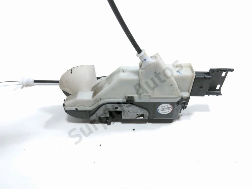 Serrure de porte avant gauche