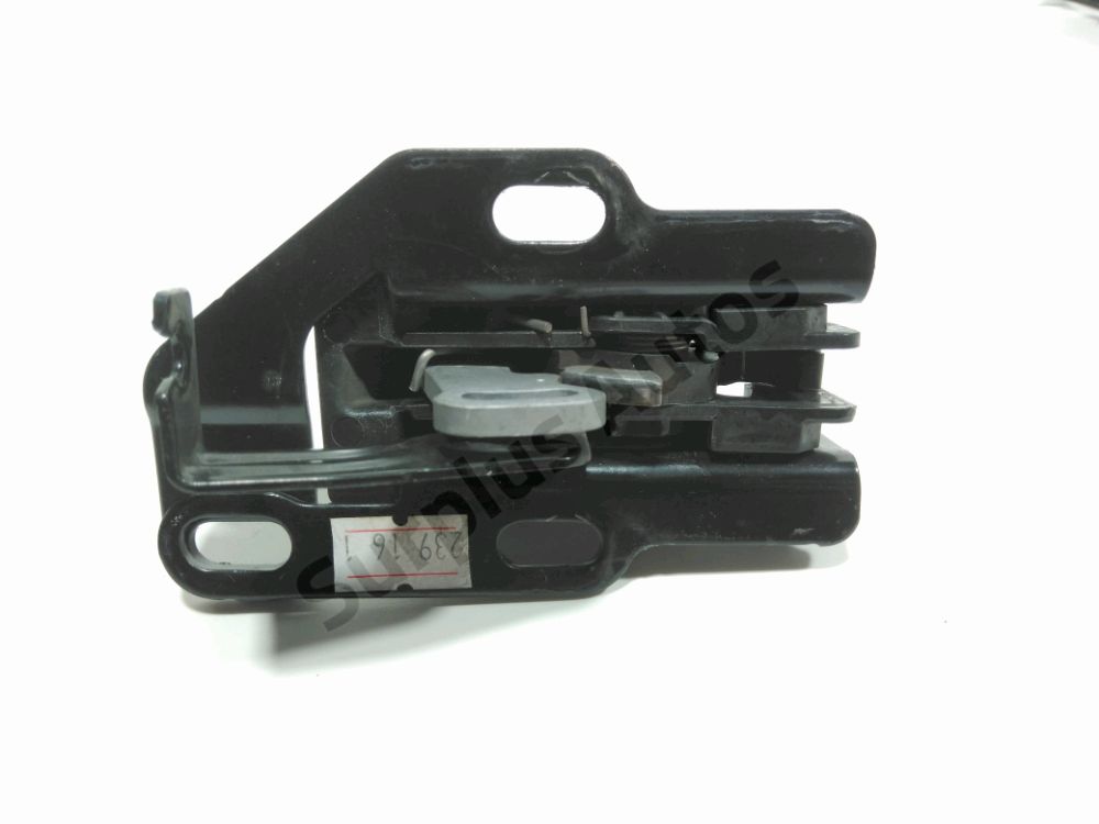 Serrure de porte battante arrière droite