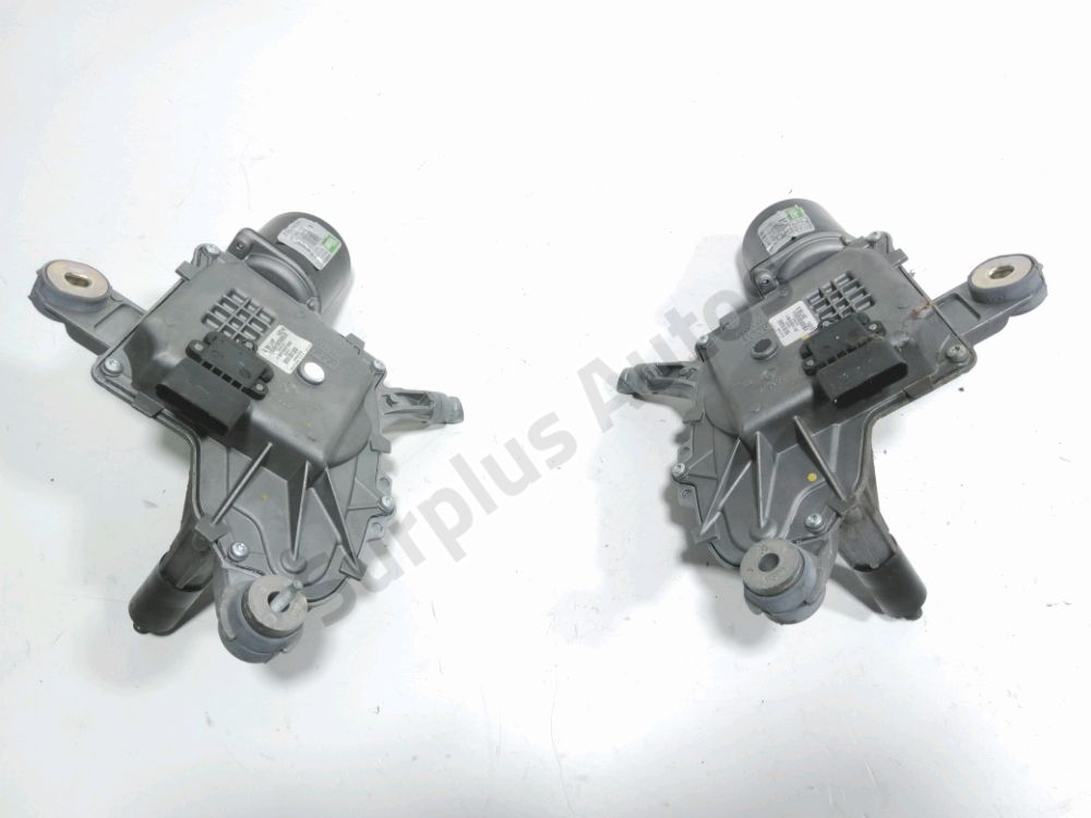 Mécanisme + moteur d'essuie glace avant