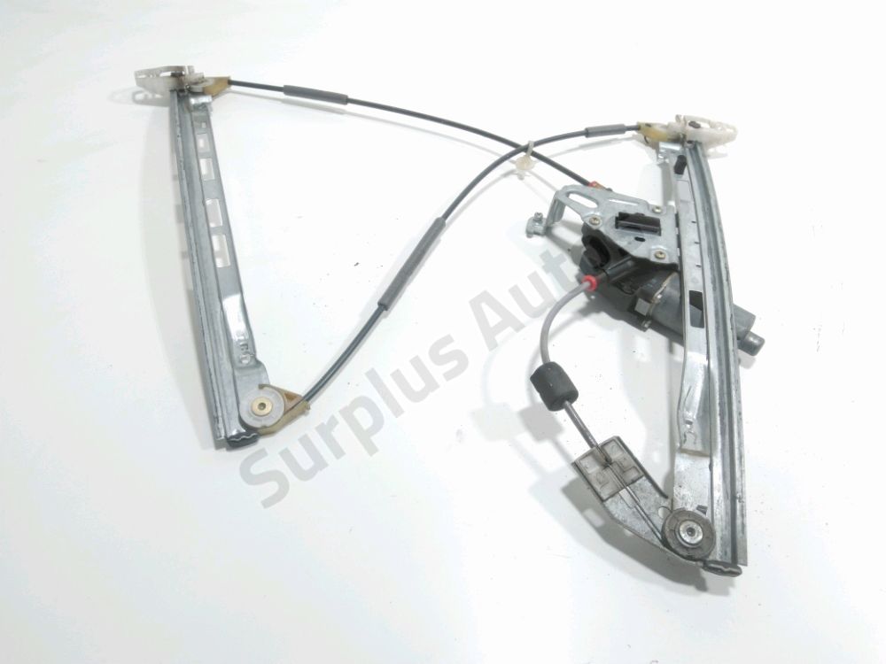 Lève-vitre électrique avant droit