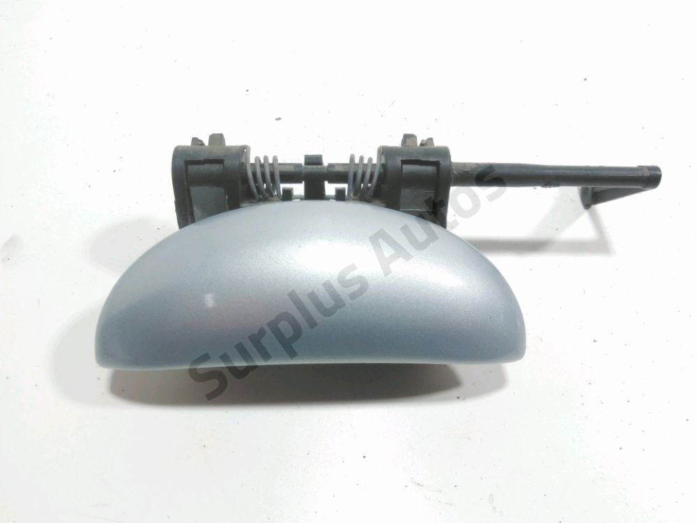 Poignee exterieure avant gauche