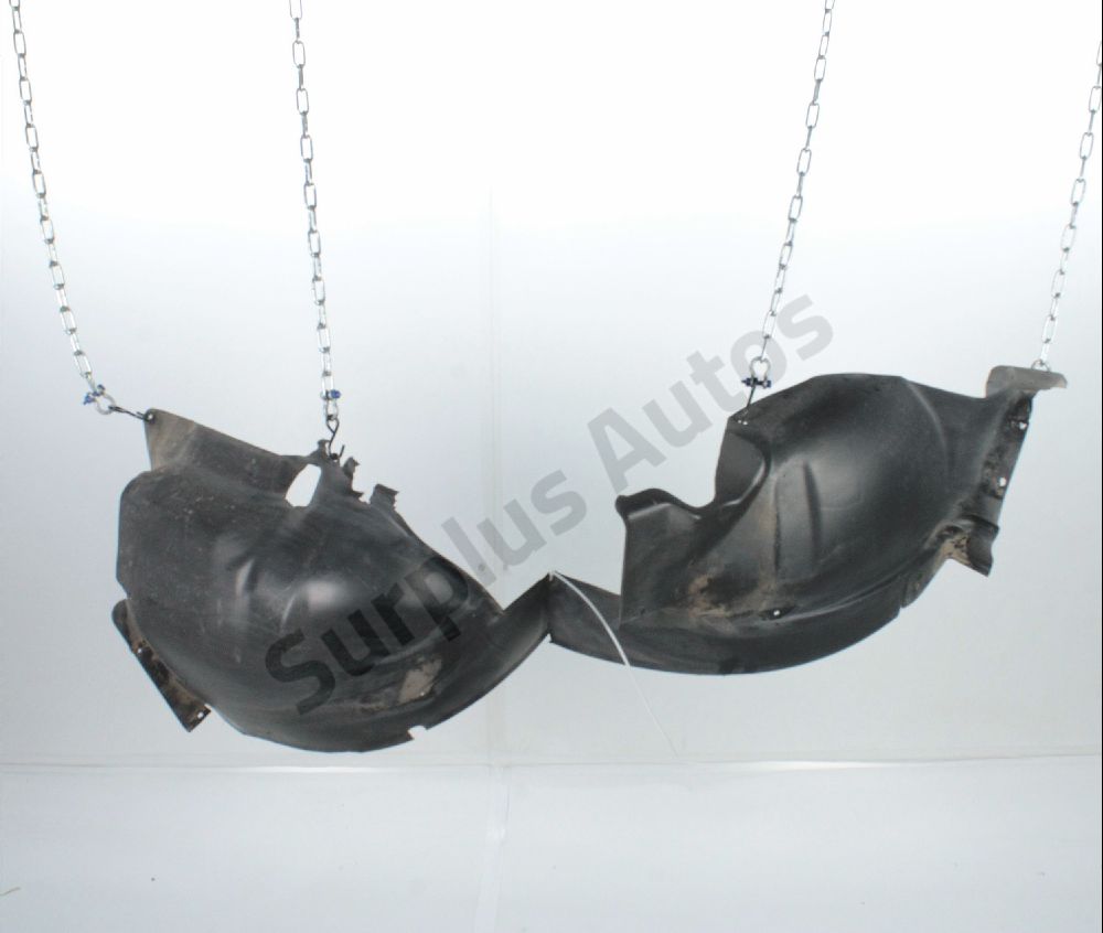 Pare-boue avant gauche