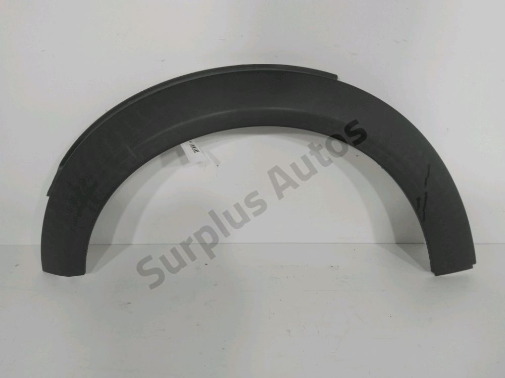 Elargisseur d'aile avant gauche