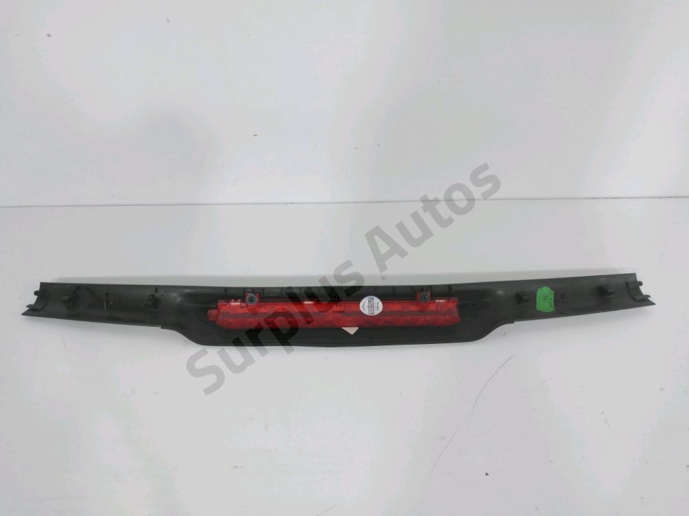 Feu stop supplémentaire