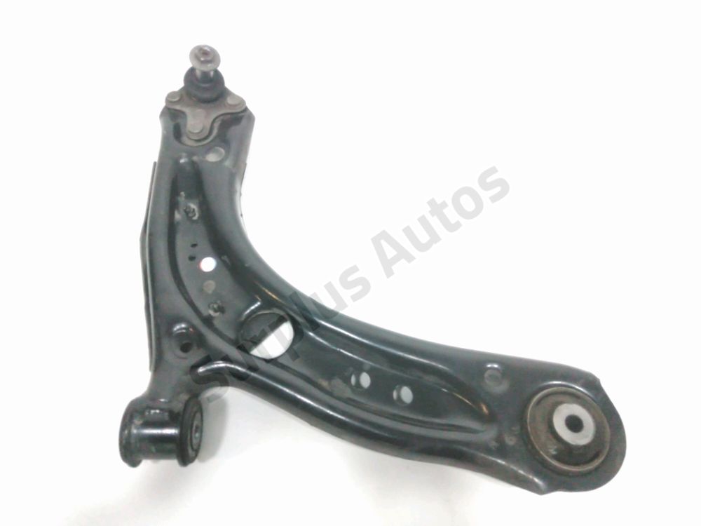 Triangle inférieur avant droit