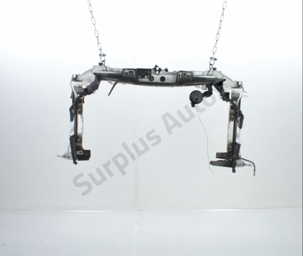 Traverse superieure armature avant