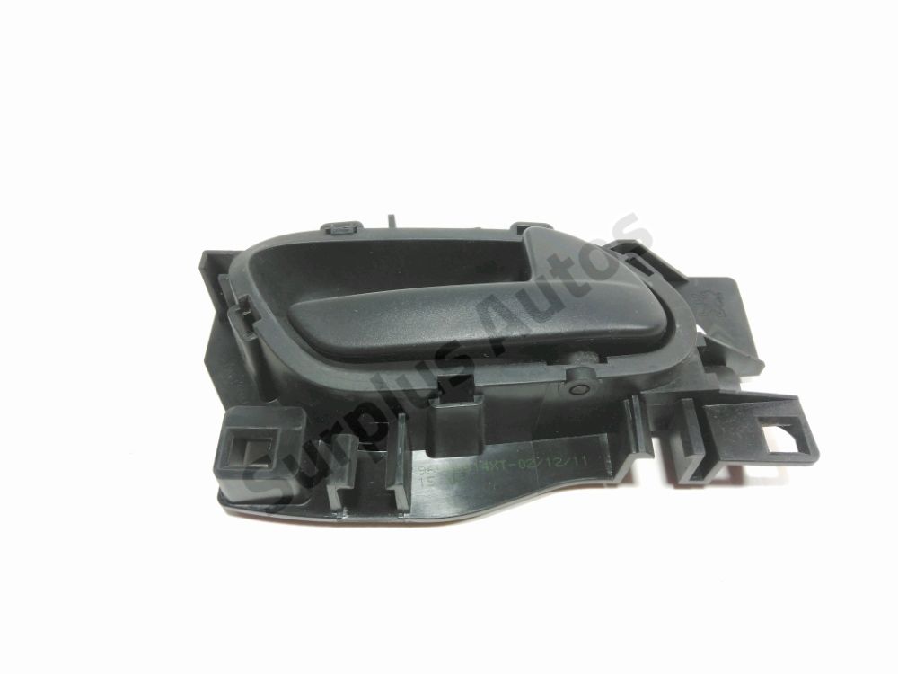 Poignee interieure porte avant droite