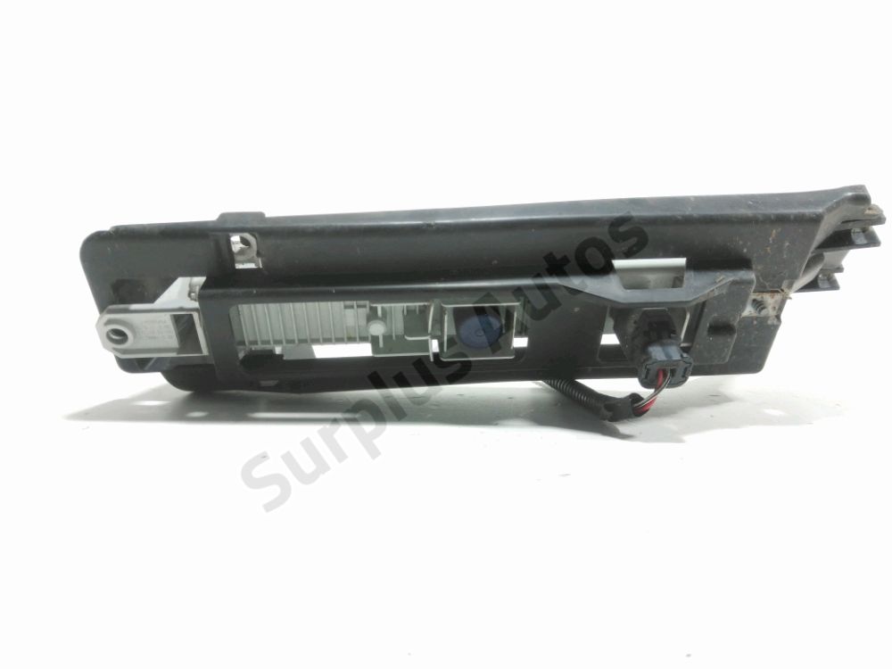 Feu diurne avant droit