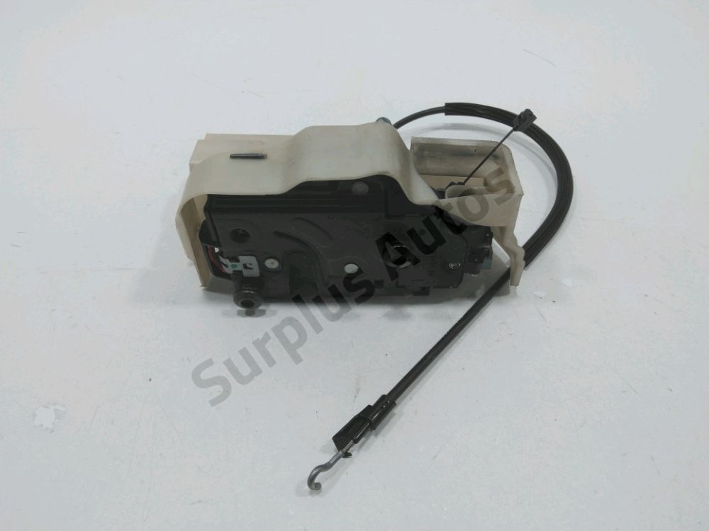 Serrure de porte avant gauche