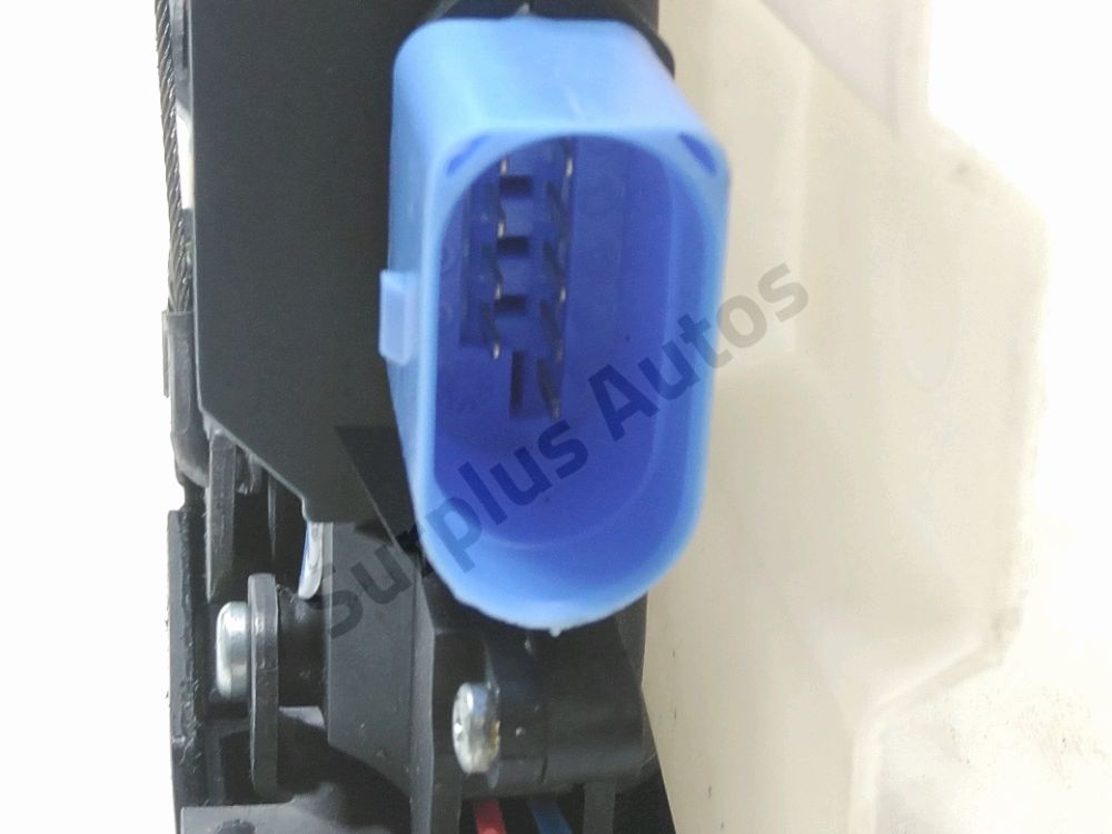 Serrure de porte avant gauche