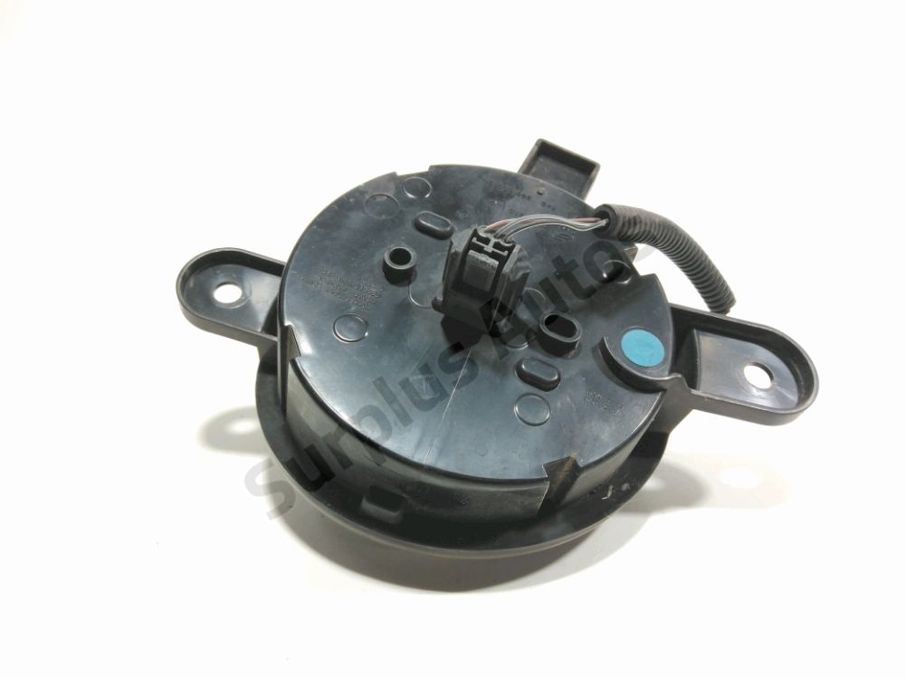 Feu diurne avant gauche