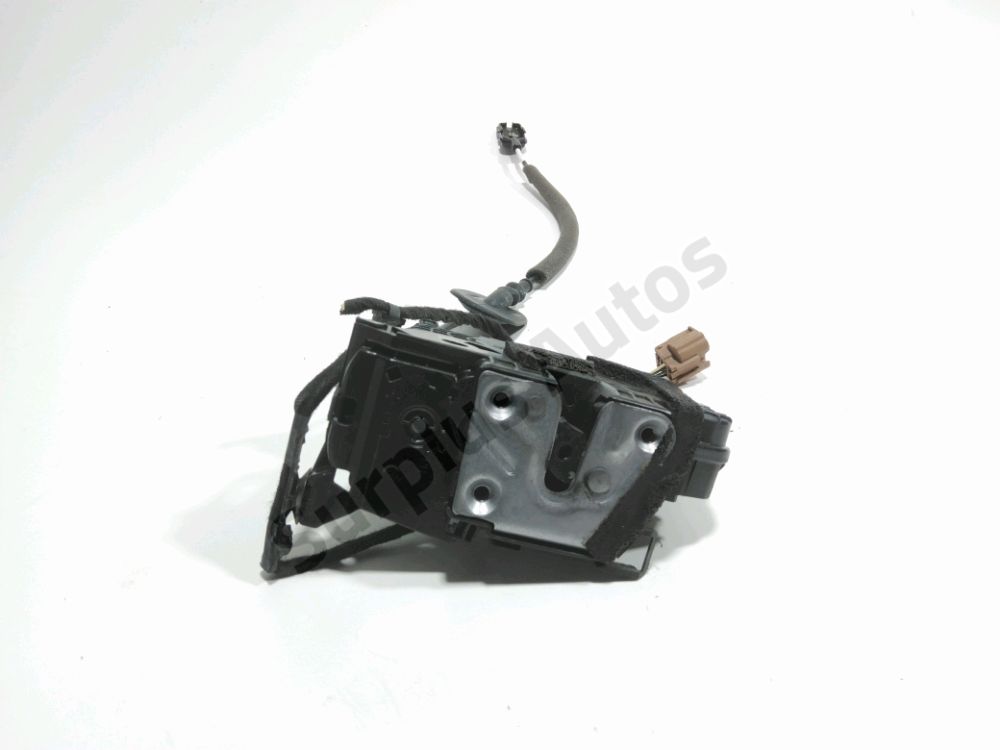 Serrure de porte avant droite