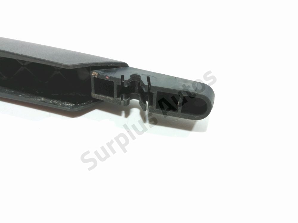 Bras d'essuie-glace arrière