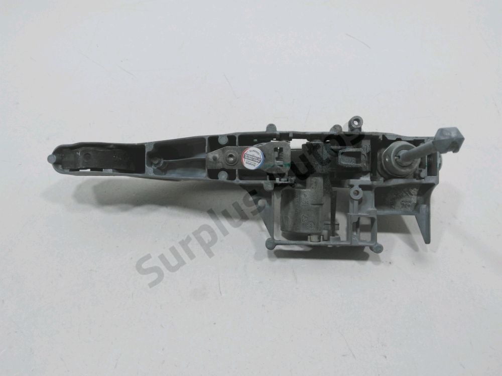 Poignée extérieure avant gauche