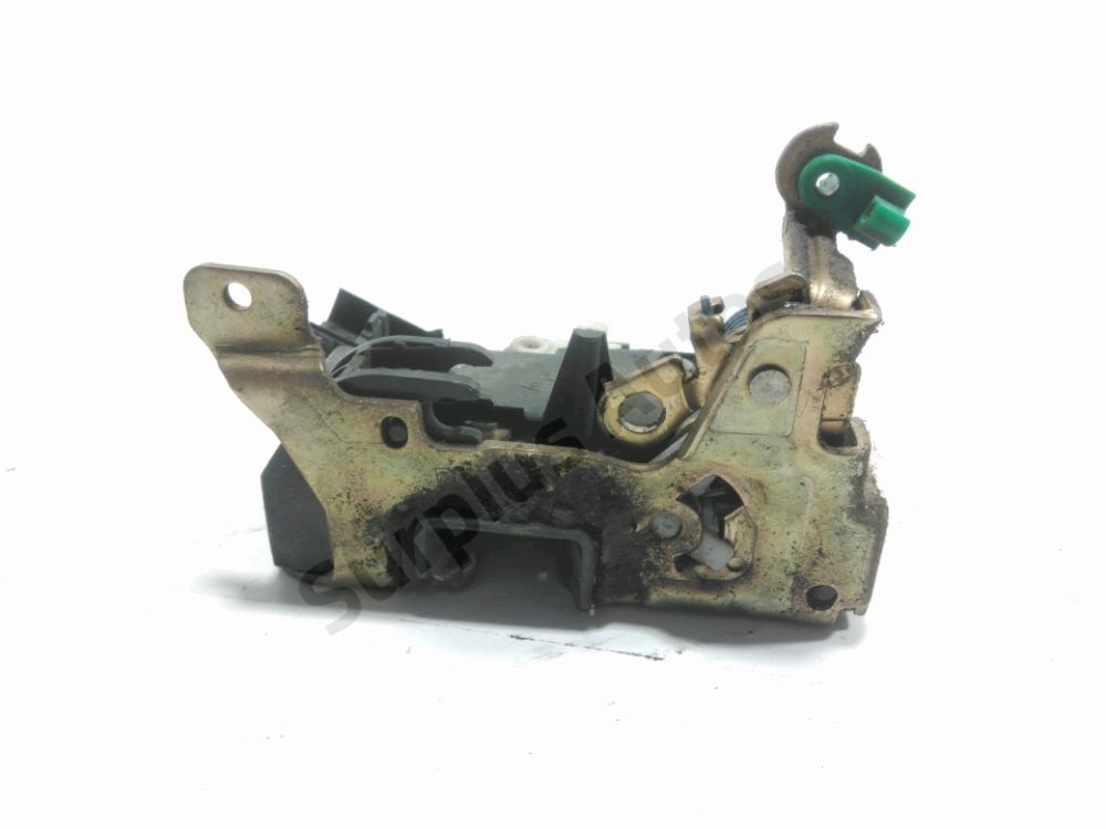 Serrure de porte avant droite