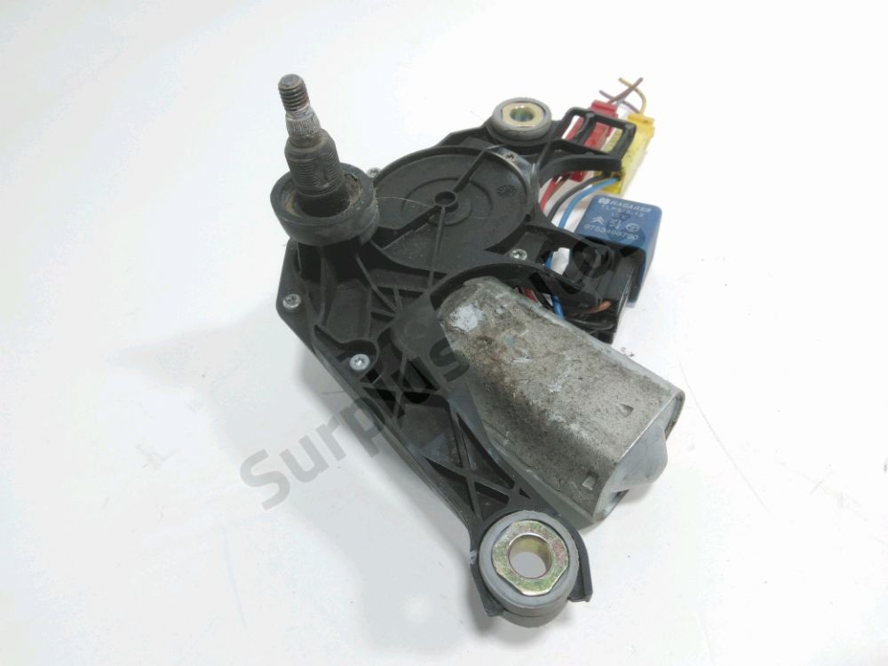 Moteur d'essuie glace arrière