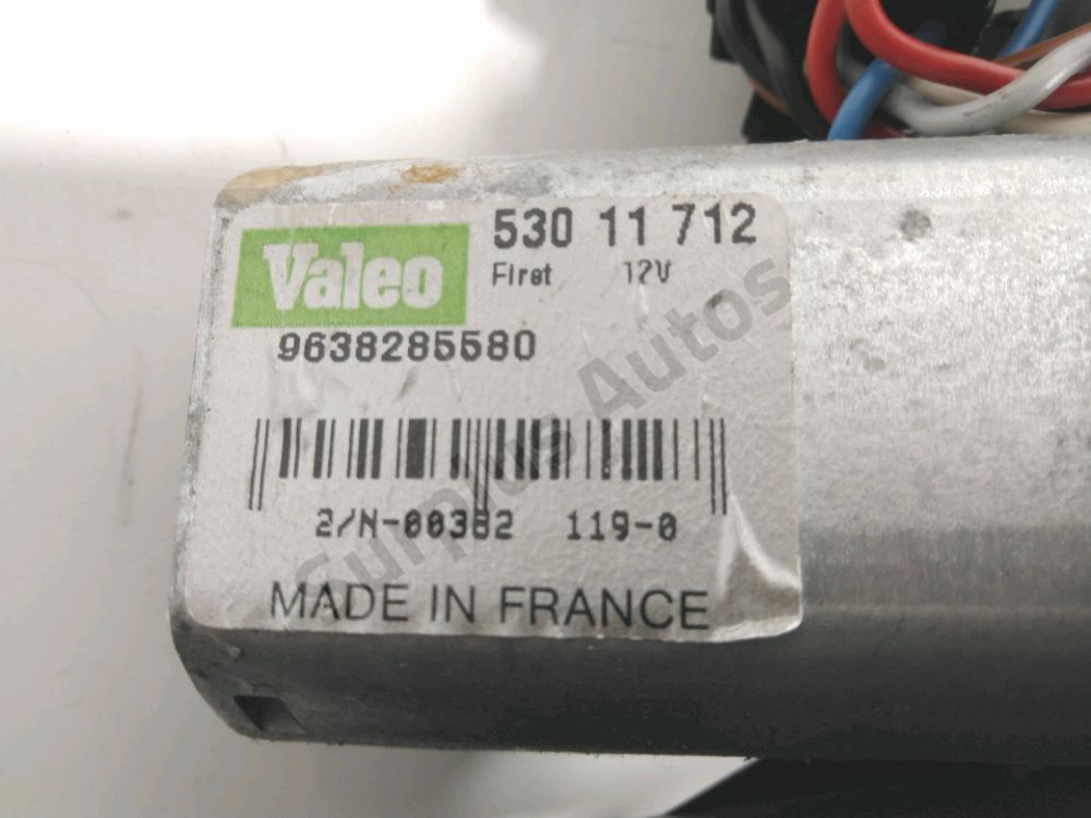 Moteur d'essuie glace arrière