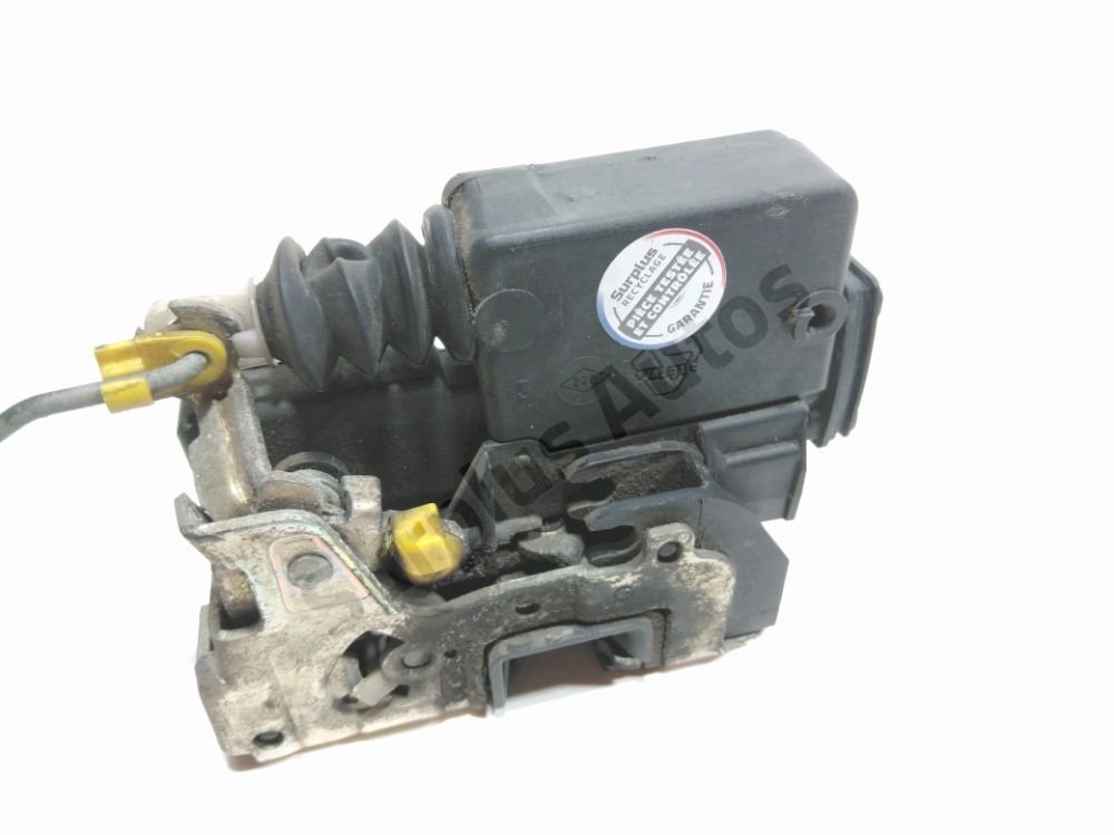 Serrure de porte avant gauche