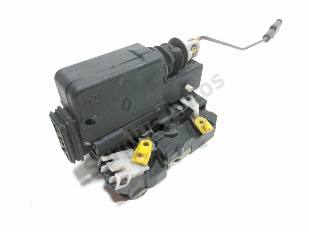 Serrure de porte avant gauche