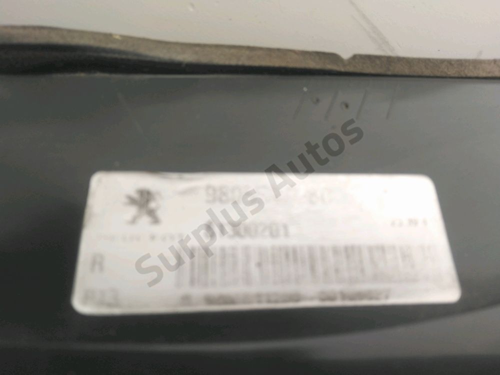 Feu arrière intérieur droit