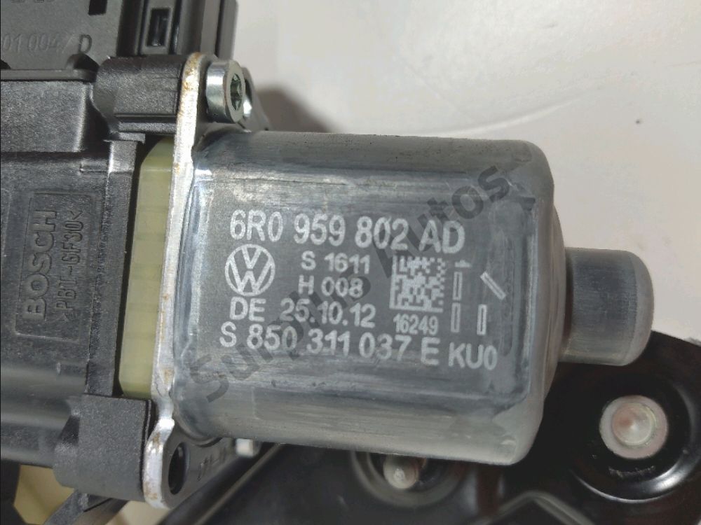 Lève-vitre électrique avant droit