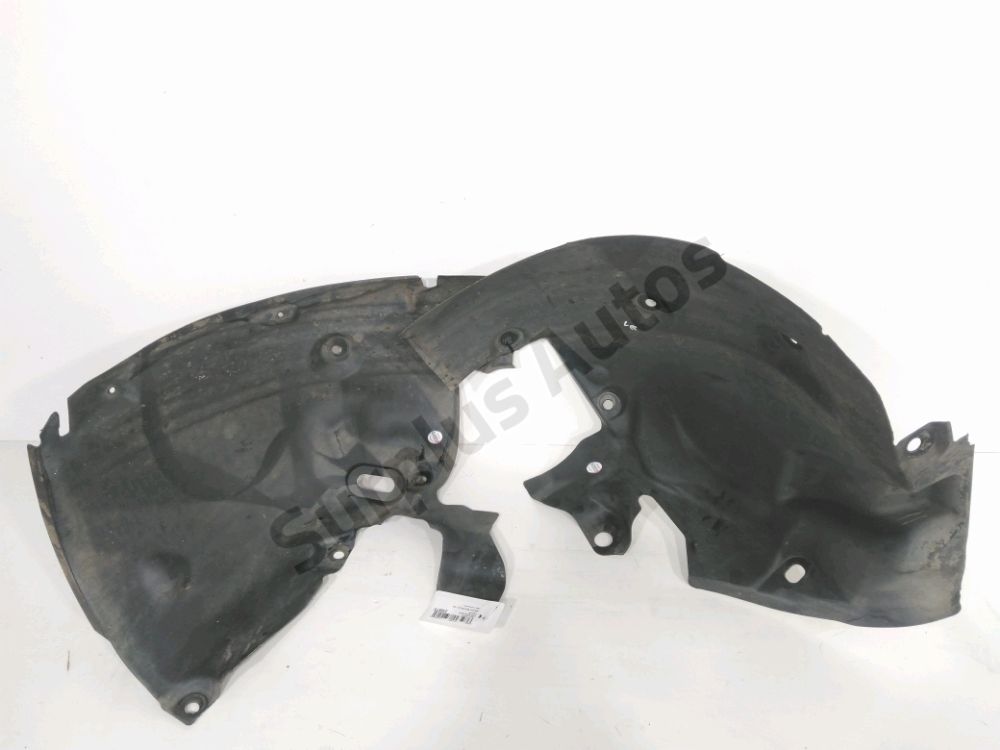 Pare-boue avant gauche