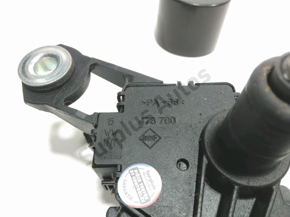 Moteur d'essuie glace arrière