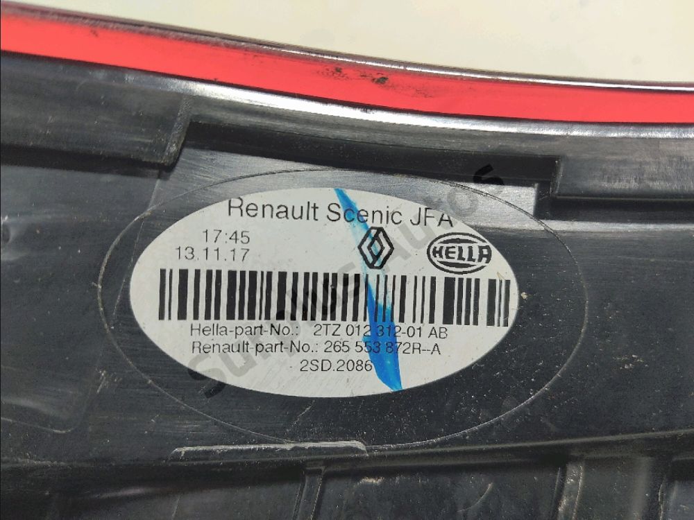 Feu arrière intérieur gauche