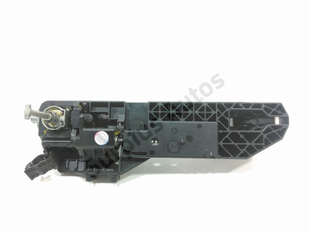 Poignée extérieure avant gauche