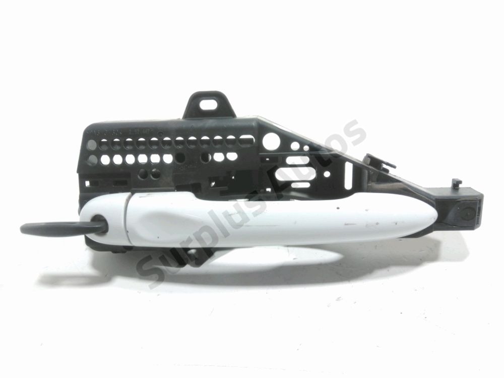 Poignée extérieure avant gauche